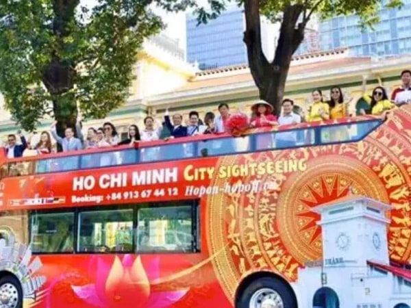 24H - Ho Chi Minh City Tour: Hop-On, Hop-Off Bus